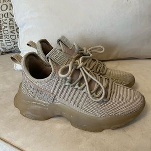 Steve Madden maxima sneaker
